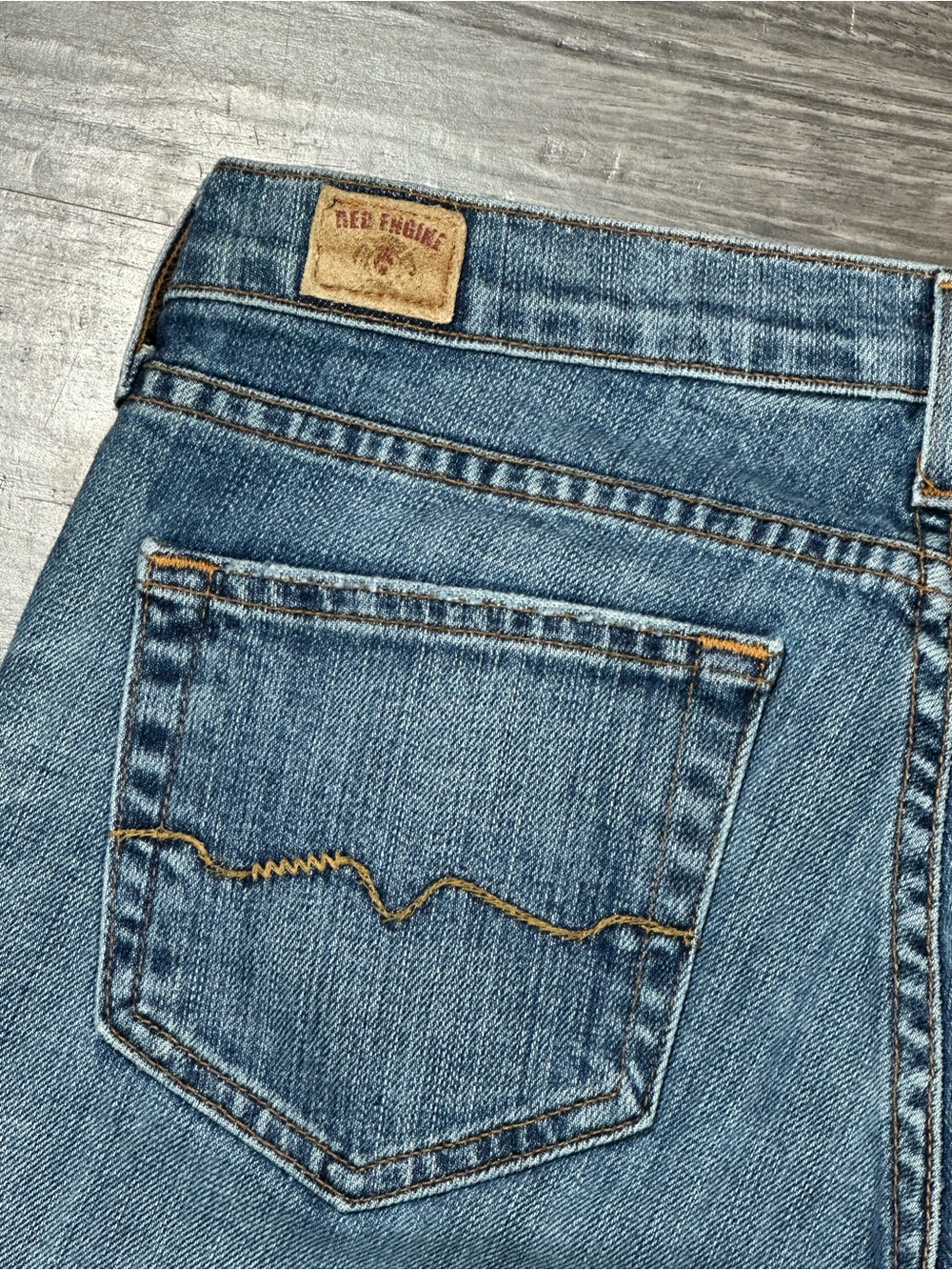 RED ENGINE Vintage Original Denim Whiskered 5 Pocket Low Rise Cropped Jeans 29 - Picture 9 of 11